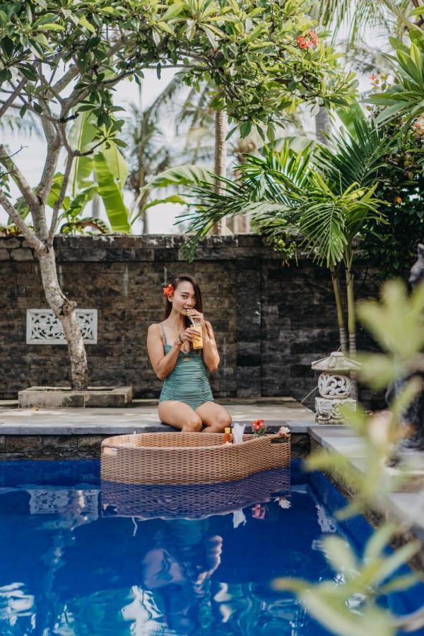D And B Bungalow'S By Dewizz Management Lembongan Exterior foto