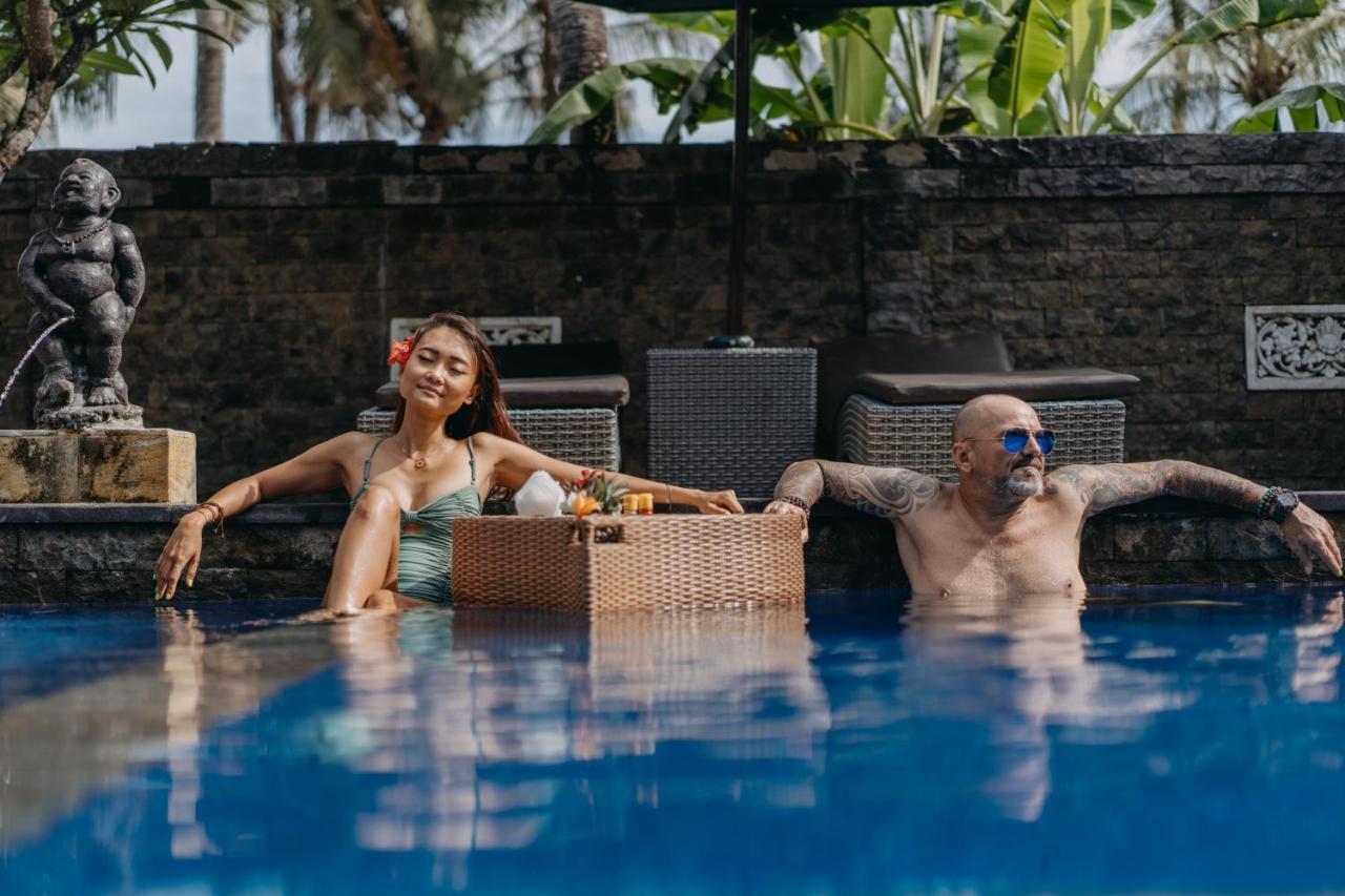D And B Bungalow'S By Dewizz Management Lembongan Exterior foto