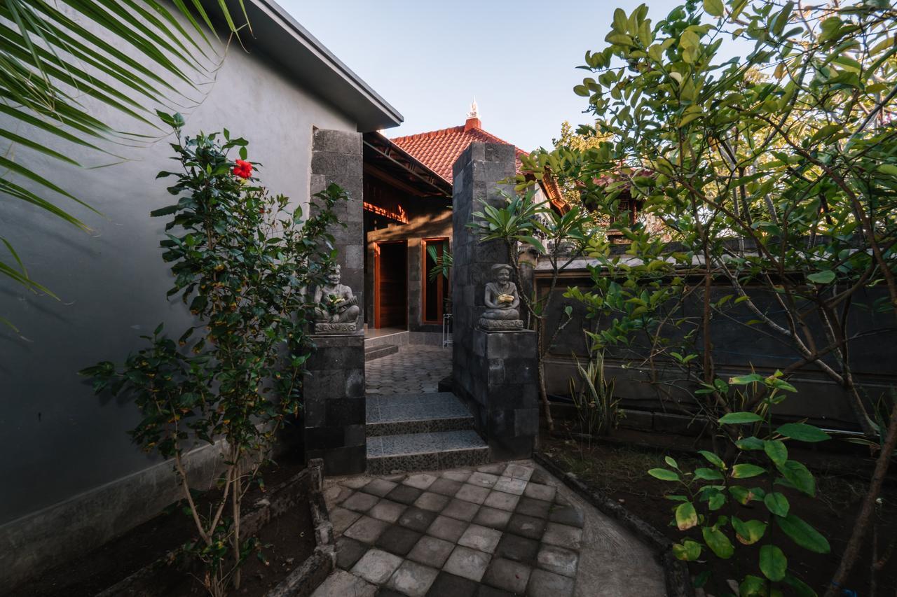D And B Bungalow'S By Dewizz Management Lembongan Exterior foto